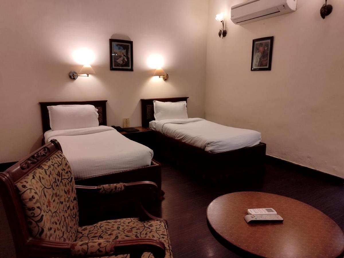 Hotel Sepal Bathinda Εξωτερικό φωτογραφία