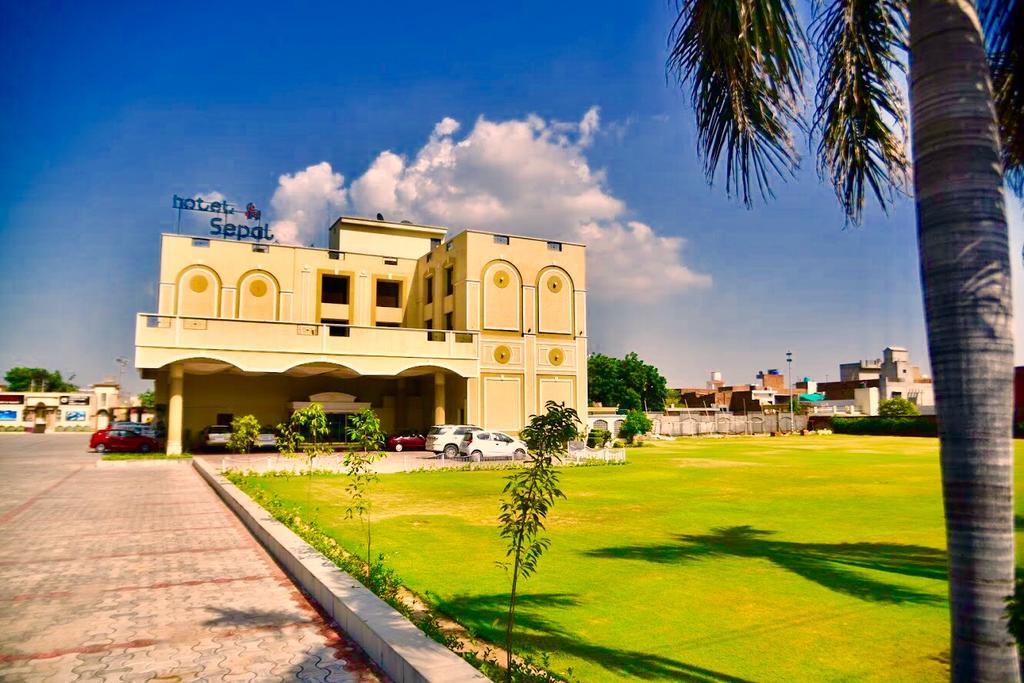 Hotel Sepal Bathinda Εξωτερικό φωτογραφία